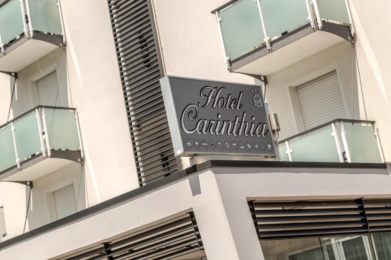 לידו די ג'סולו Hotel & Aparthotel Carinthia S מראה חיצוני תמונה